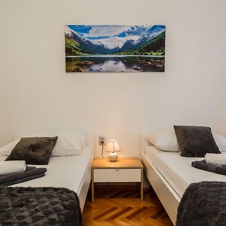 Apartments Josip Trogir Exterior foto