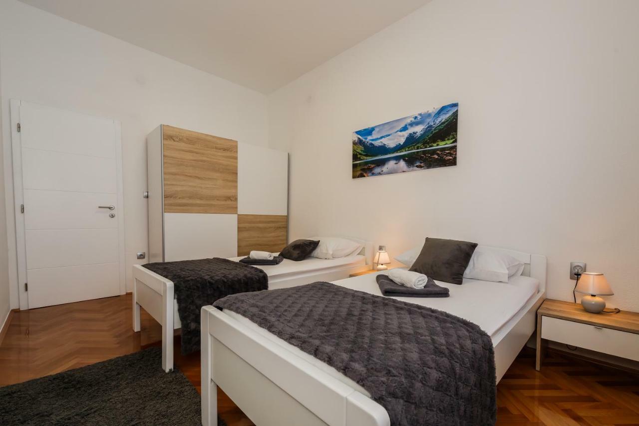 Apartments Josip Trogir Exterior foto