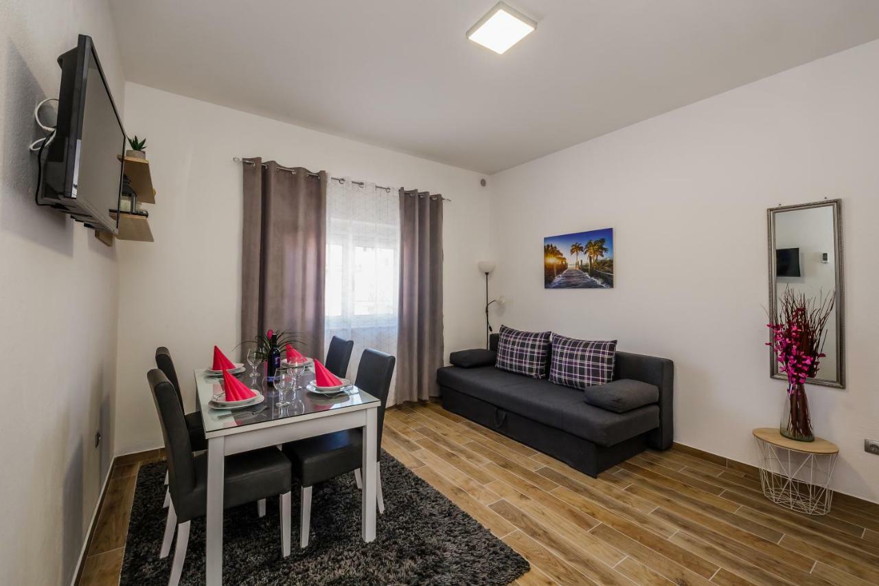 Apartments Josip Trogir Exterior foto
